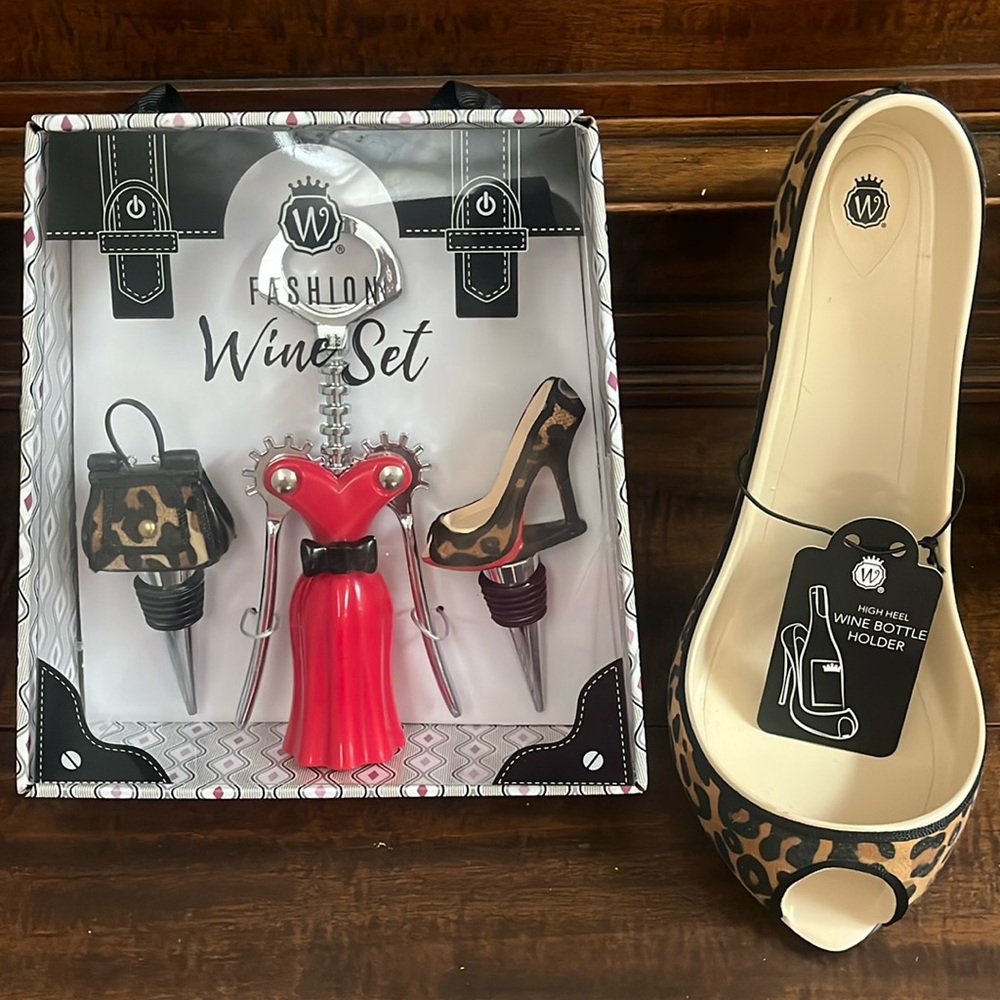 Bundle Wild Eye Designs/Fashion Wine Set/ Red Leopard & High Heel Bottle Holder.
